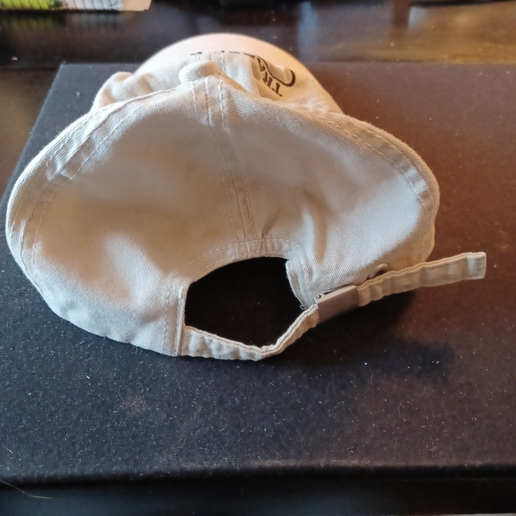 Baseball cap/hat - Picture 6 of 7